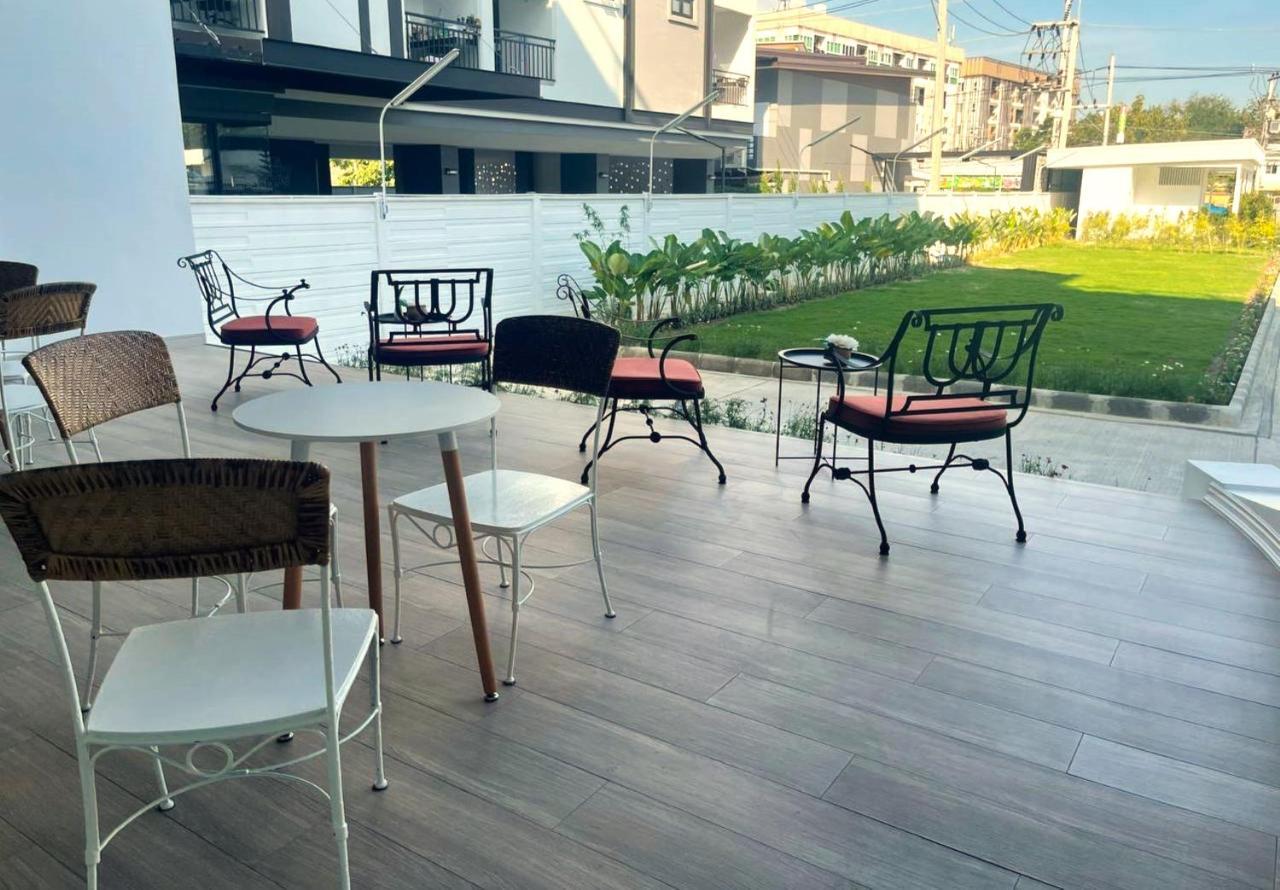 Arsh Boutique Hotel Chiang Mai Esterno foto