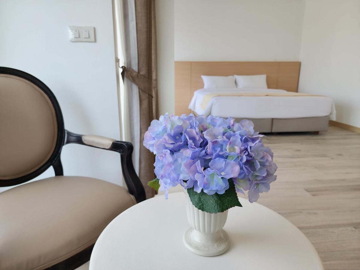 Arsh Boutique Hotel Chiang Mai Esterno foto