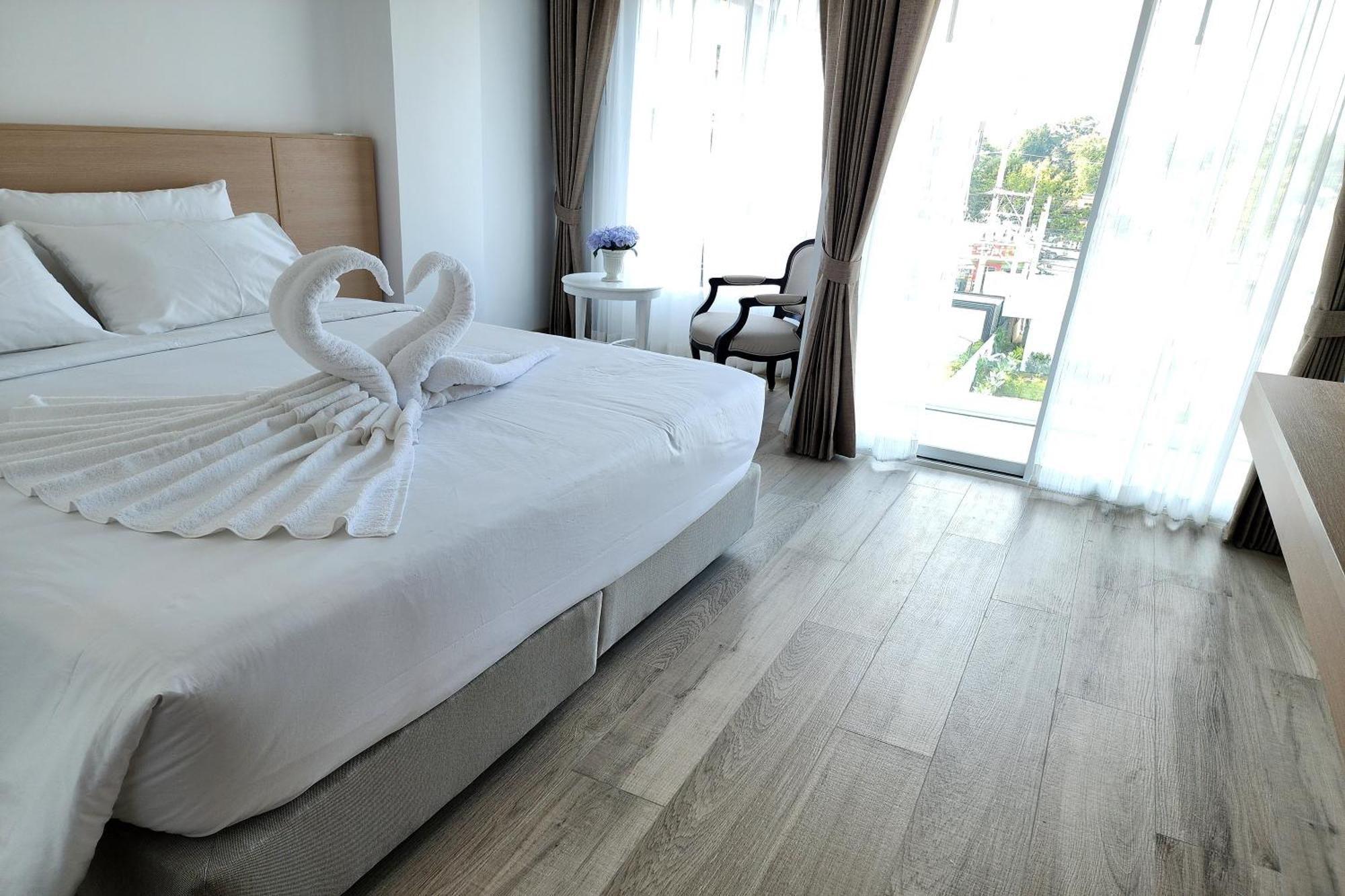 Arsh Boutique Hotel Chiang Mai Esterno foto